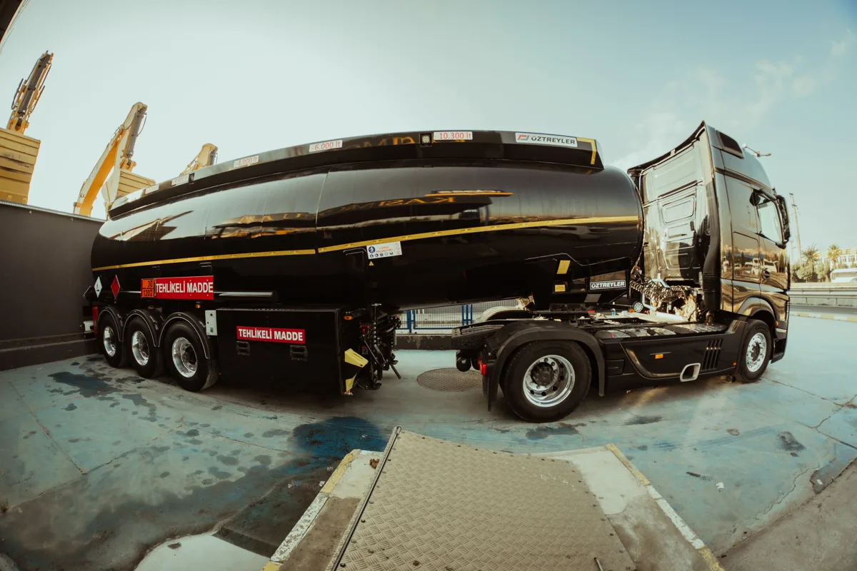 Industrial tanker truck for specialized cargo transportation